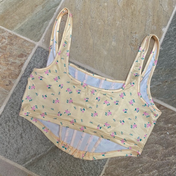 Corset style crop top - Picture 3 of 3